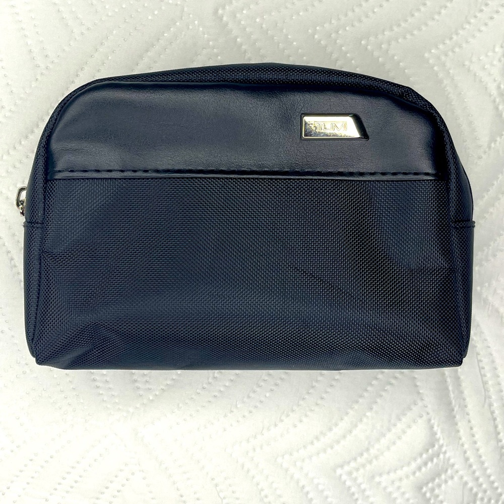 TUMI for Delta One First Class Amenity Toiletries Bag